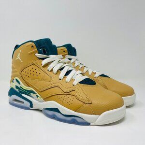 Nike Jordan Jumpman MVP Sneakers Size 5.5 Youth Shoes Back To School DZ5577-700